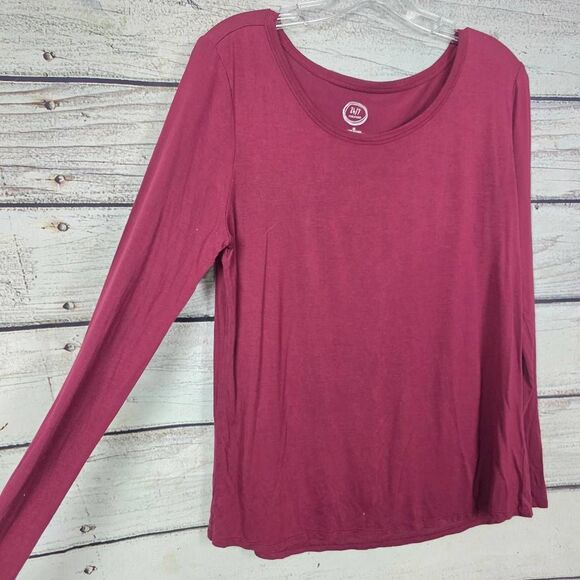 Maurices 24/7 M Burgundy Long Sleeve Stretch Tee - Picture 2 of 5